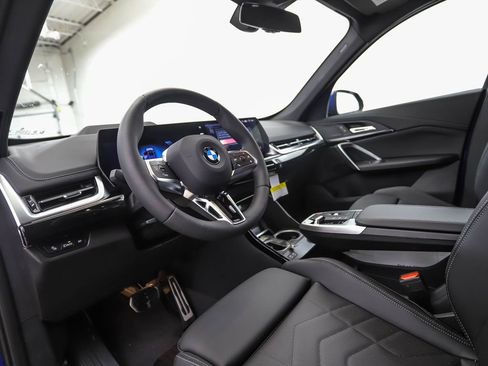 New 2026 BMW X1 xDrive28i w/ Technology Package image 9