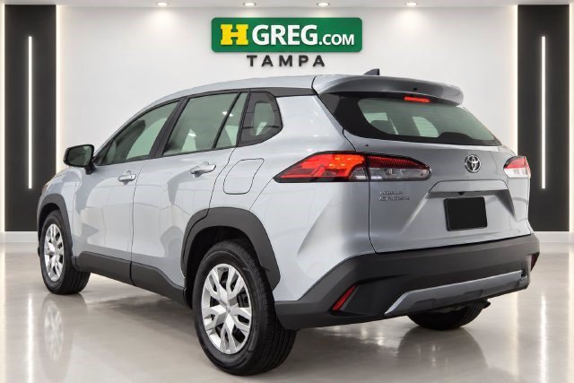 Used 2023 Toyota Corolla Cross L FWD image 2