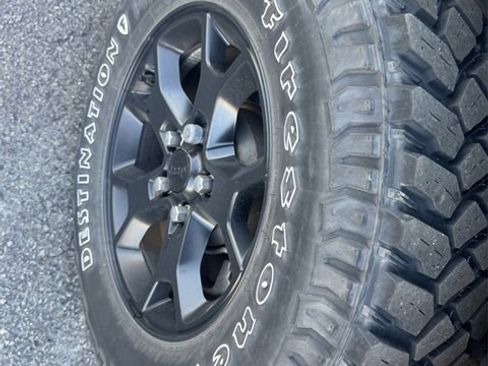 Certified 2022 Jeep Wrangler Willys image 11