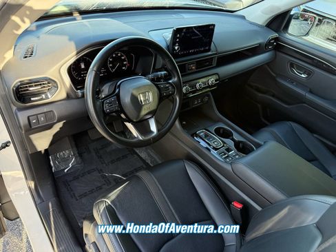 Certified 2025 Honda Pilot EX-L image 18