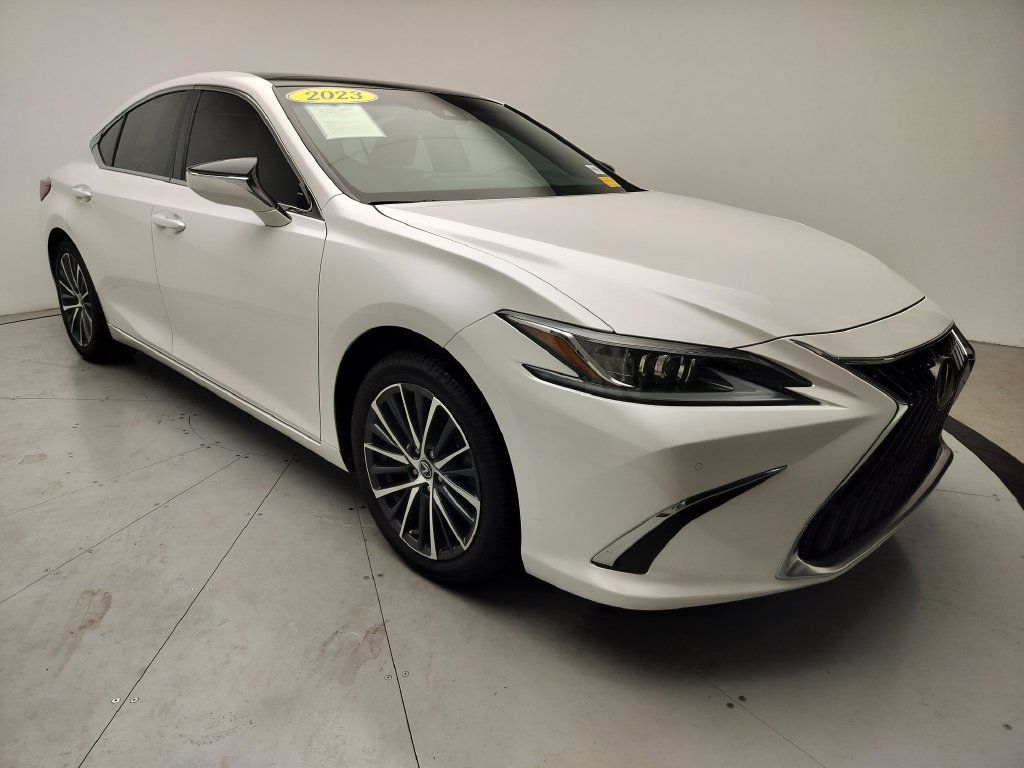 Used 2023 Lexus ES 350 w/ Premium Package FWD image 2