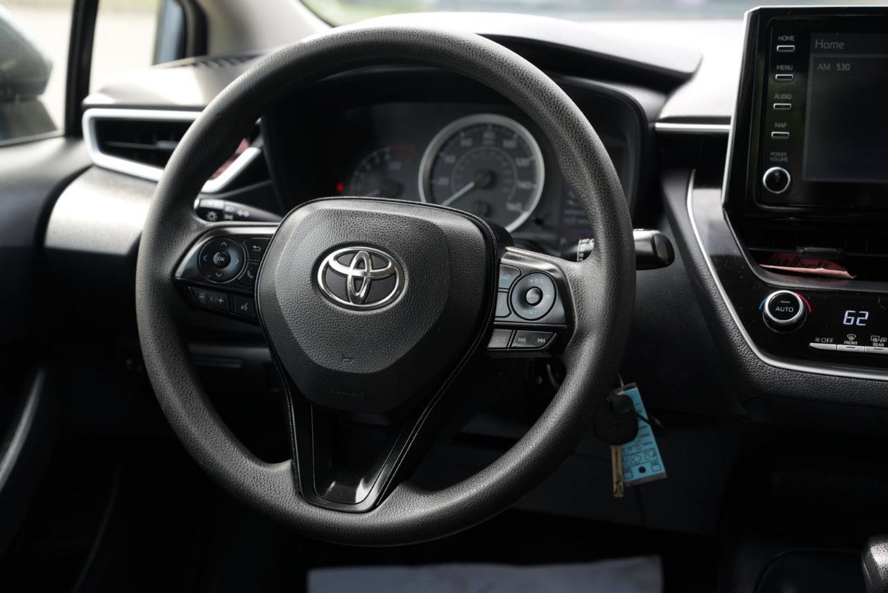 Used 2020 Toyota Corolla LE FWD image 15