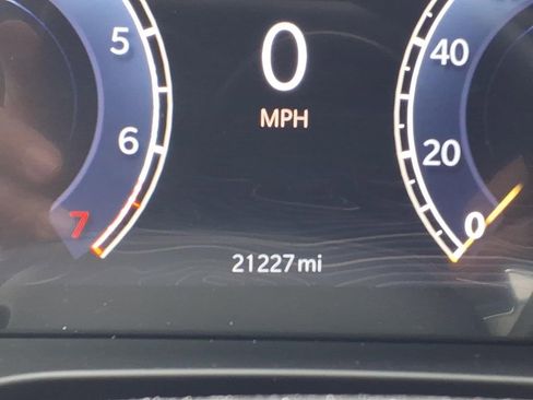 Used 2024 Jeep Grand Cherokee Altitude image 27