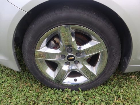 Used 2009 Chevrolet Malibu LT FWD image 32