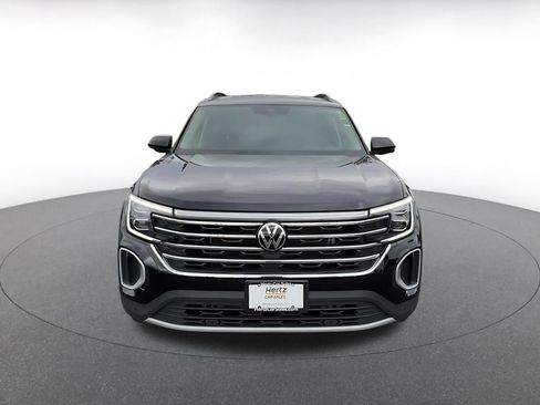 Used 2026 Volkswagen Atlas SE FWD image 4