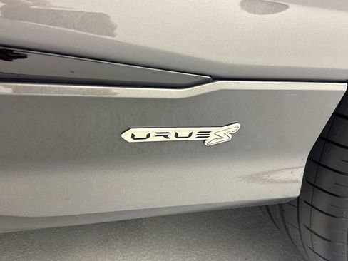 Used 2024 Lamborghini Urus S AWD/4WD image 26
