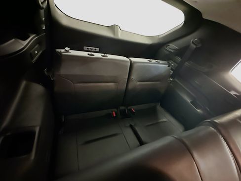 Used 2024 Mitsubishi Outlander SE image 30