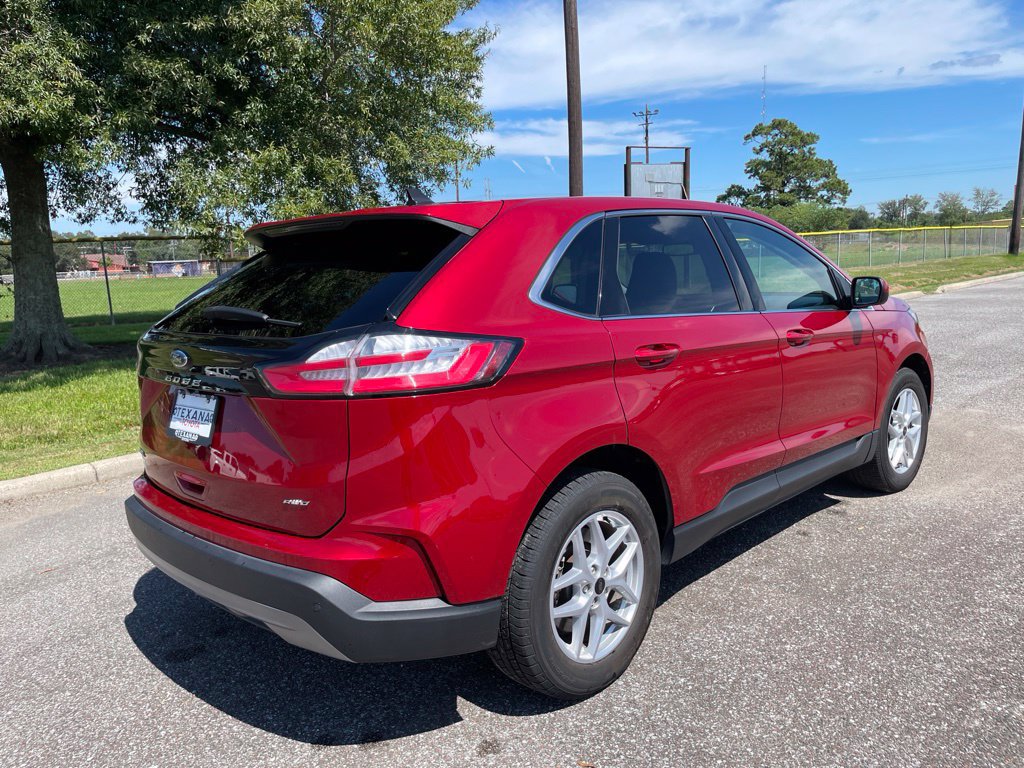 Used 2024 Ford Edge SEL AWD/4WD image 7