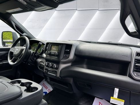 New 2024 RAM 3500 Tradesman image 16