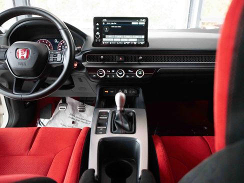 Used 2023 Honda Civic Type R image 20