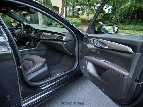 Used 2019 Cadillac CT6 V w/ Driver Assist Package AWD/4WD image 39