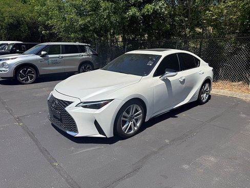 Used 2023 Lexus IS 300 w/ Comfort Package RWD image 2