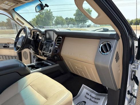 Used 2016 Ford F350 Lariat w/ Lariat Ultimate Package AWD/4WD image 18