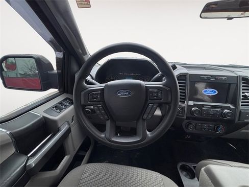 Used 2019 Ford F150 XLT image 12