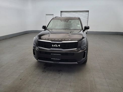 Used 2022 Kia Telluride S FWD image 15