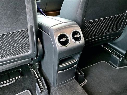 Certified 2023 Mercedes-Benz GLB 250 4MATIC image 13