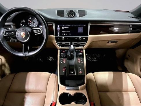 Used 2024 Porsche Macan S w/ Premium Plus Package AWD/4WD image 18