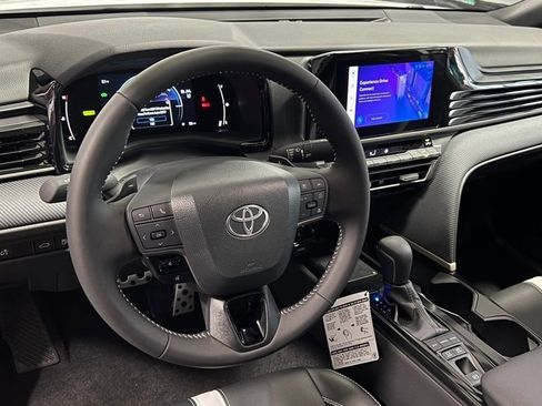 New 2026 Toyota Camry SE image 15