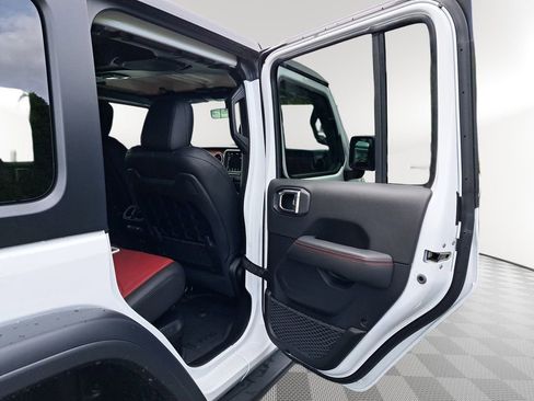 New 2023 Jeep Wrangler Unlimited Rubicon 4xe AWD/4WD image 14