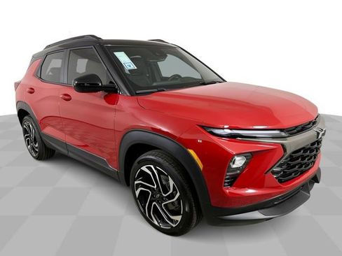 New 2026 Chevrolet TrailBlazer RS w/ Convenience Package FWD image 2
