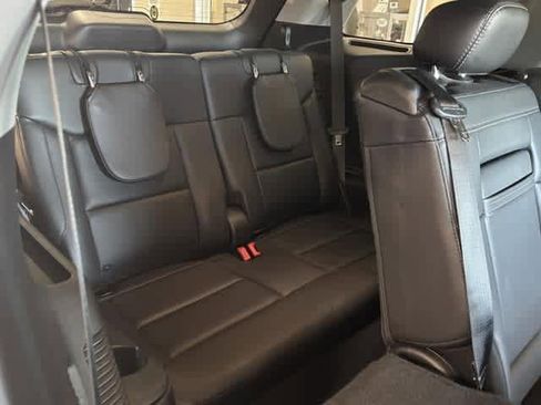 Used 2022 Ford Explorer XLT w/ Equipment Group 202A image 35