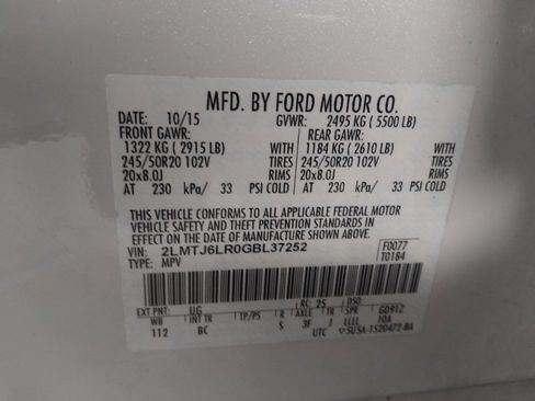 Used 2016 Lincoln MKX Reserve w/ Technology Package FWD image 33