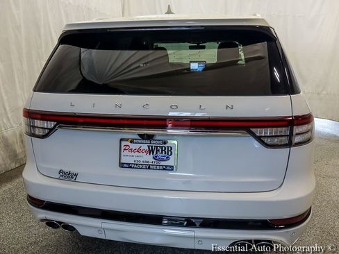 Used 2023 Lincoln Aviator Grand Touring w/ Equipment Group 301A AWD/4WD image 7