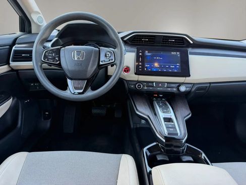 Used 2020 Honda Clarity Plug-In Hybrid image 33