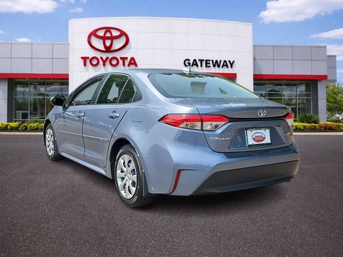 Used 2023 Toyota Corolla LE w/ Carpet Mat Package (TMS) FWD image 7