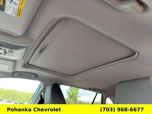 Used 2020 Toyota RAV4 XLE w/ Convenience Package AWD/4WD image 20
