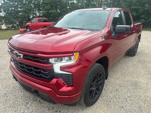 Used 2024 Chevrolet Silverado 1500 RST AWD/4WD image 3