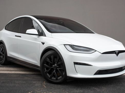 Used 2022 Tesla Model X AWD/4WD image 6