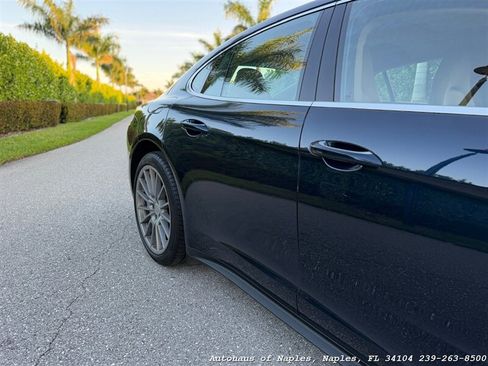 Used 2020 Porsche Panamera 4 AWD/4WD image 7