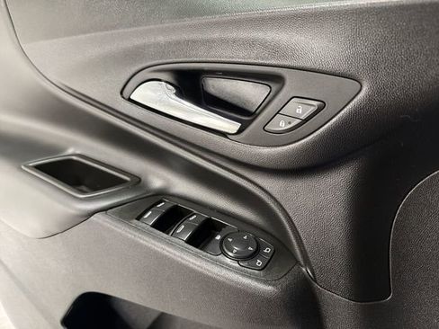 Certified 2024 Chevrolet Equinox LT w/ LPO, Floor Liner Package image 21