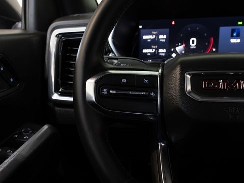 Used 2024 GMC Canyon Elevation image 26