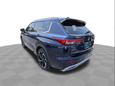 Used 2024 Mitsubishi Outlander SEL FWD image 6