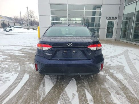 Used 2024 Toyota Corolla LE image 6