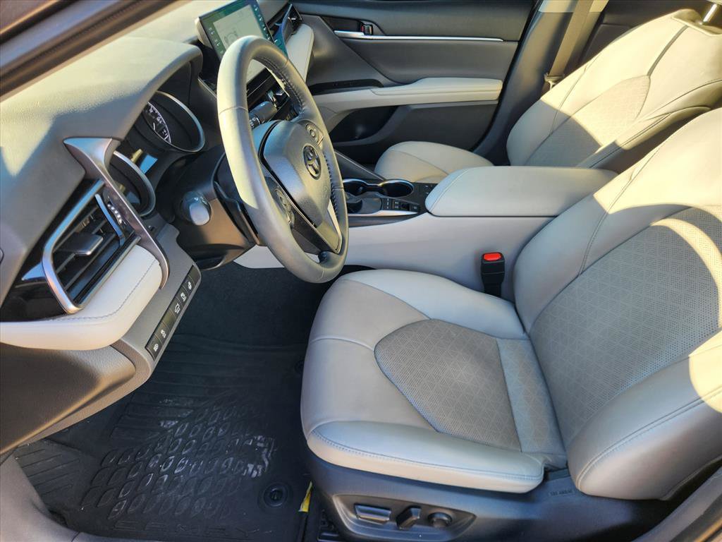 Used 2024 Toyota Camry XSE w/ Cold Weather Package FWD image 12