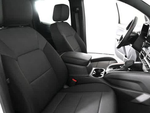 Used 2023 Chevrolet Colorado Trail Boss w/ Technology Package image 11