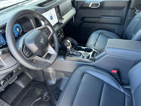 New 2026 Ford Bronco Big Bend w/ Black Diamond Package image 8