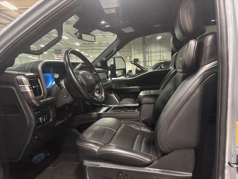 Certified 2024 Ford F350 Platinum AWD/4WD image 12