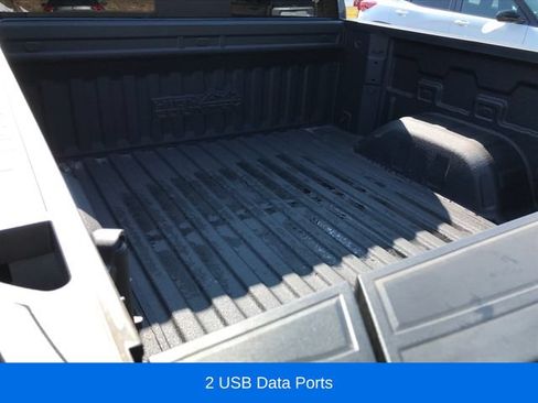 Used 2024 Chevrolet Silverado 1500 High Country AWD/4WD image 8