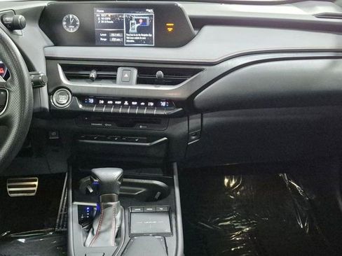 Used 2019 Lexus UX 200 F Sport w/ F Sport Premium Package FWD image 14