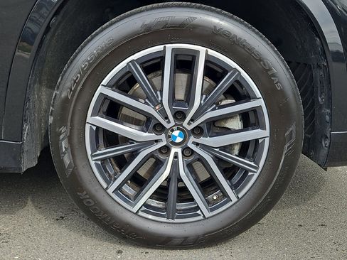 Used 2023 BMW X1 xDrive28i w/ M Sport Package AWD/4WD image 8