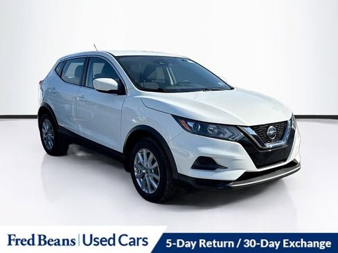 Used 2021 Nissan Rogue Sport S image 1