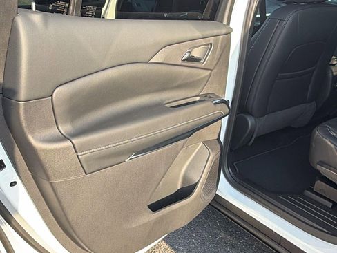 New 2026 Chevrolet Traverse LT FWD image 21