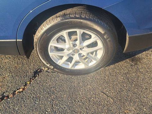 Used 2024 Chevrolet Equinox LT image 8