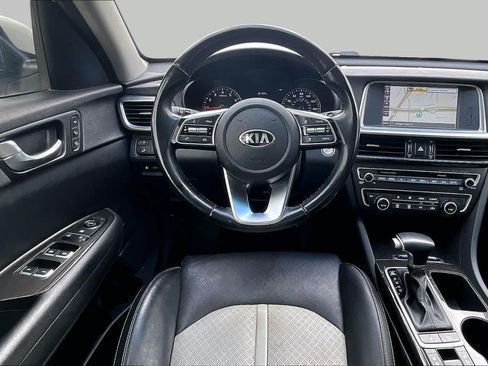 Used 2019 Kia Optima EX w/ EX Premium Package FWD image 6