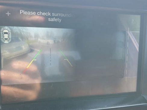 Used 2018 Ford F150 Platinum w/ Technology Package image 14