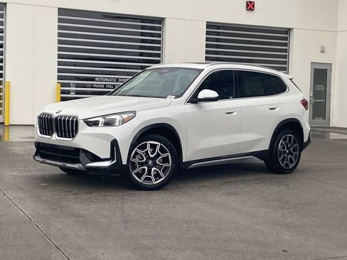 Used 2026 BMW X1 xDrive28i w/ Convenience Package AWD/4WD image 2